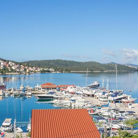 Seaside Apartments With A Swimming Pool Okrug Gornji, Ciovo - 11374 Trogir Exterior foto